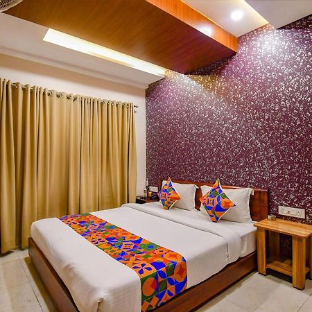 Fabhotel Prime Grand Palace Siliguri Εξωτερικό φωτογραφία